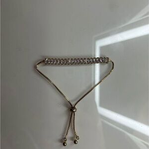 Elegant Gold Bracelet